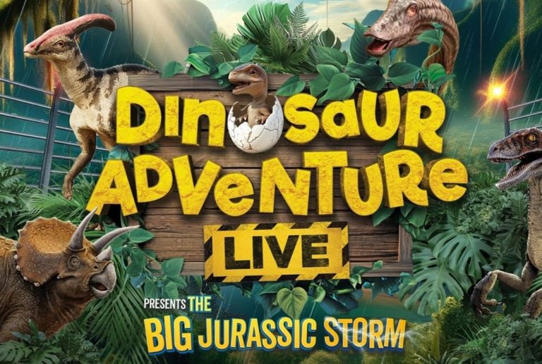 Dinosaur Adventure LIVE HERO 2074271108 768x517